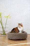 Round Natural Wool Pet Bed — Beige